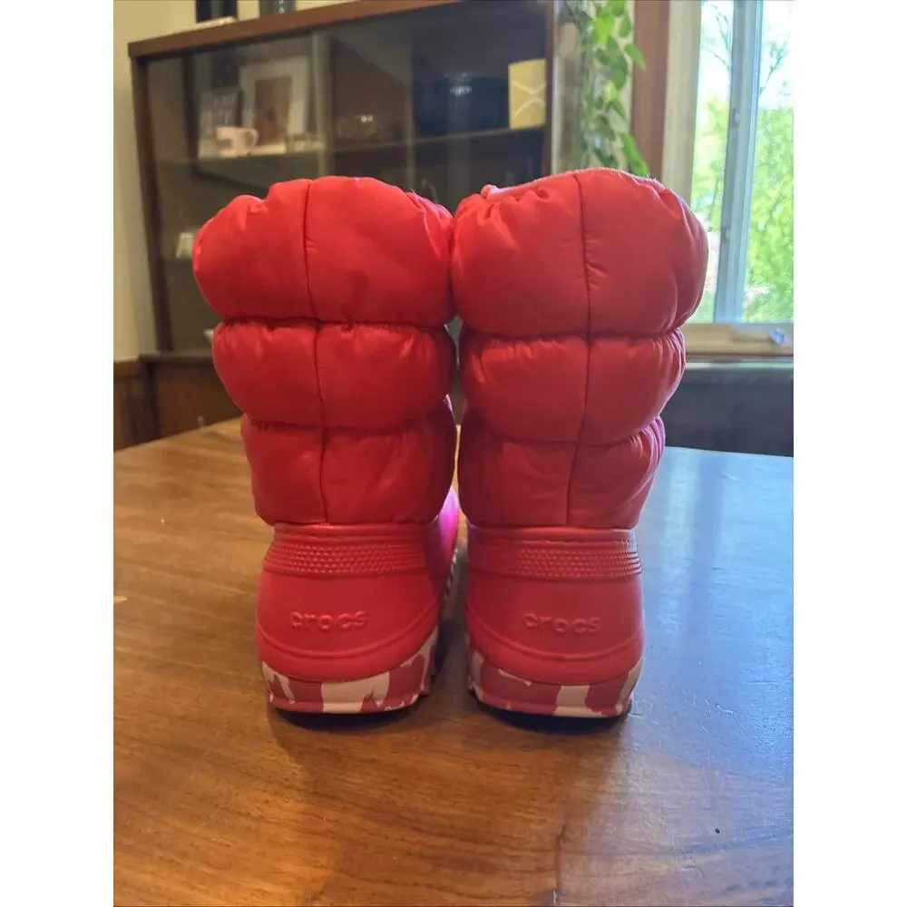 Crocs‎ Neo Puff Boots Toddlers Size J6 Classic Lined Pink Winter Lined